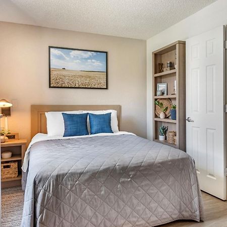 Intown Suites Extended Stay Greensboro Nc - Airport Kültér fotó