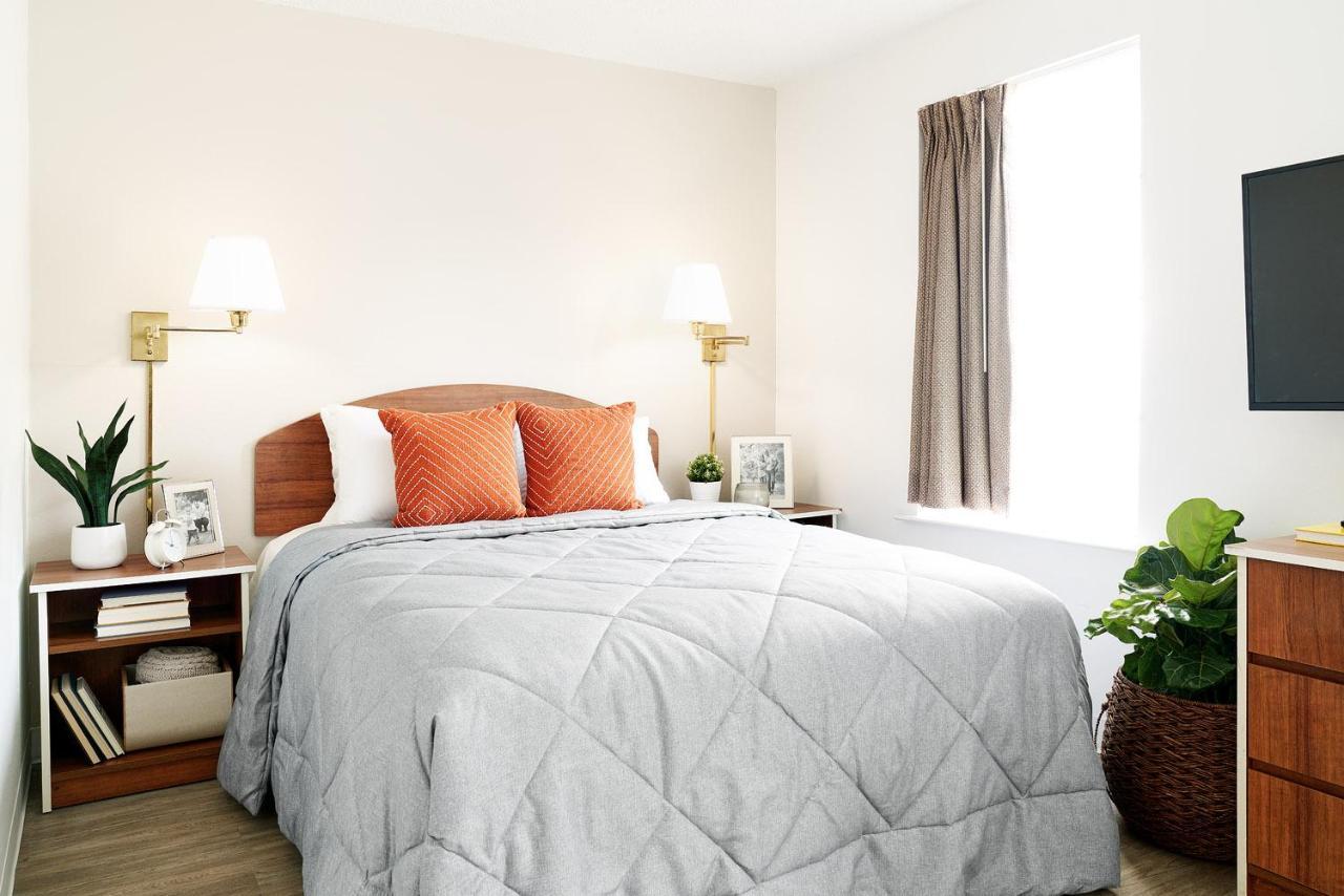 Intown Suites Extended Stay Greensboro Nc - Airport Kültér fotó