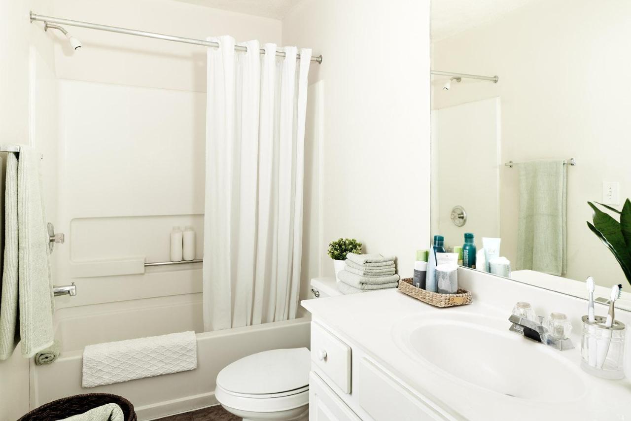Intown Suites Extended Stay Greensboro Nc - Airport Kültér fotó