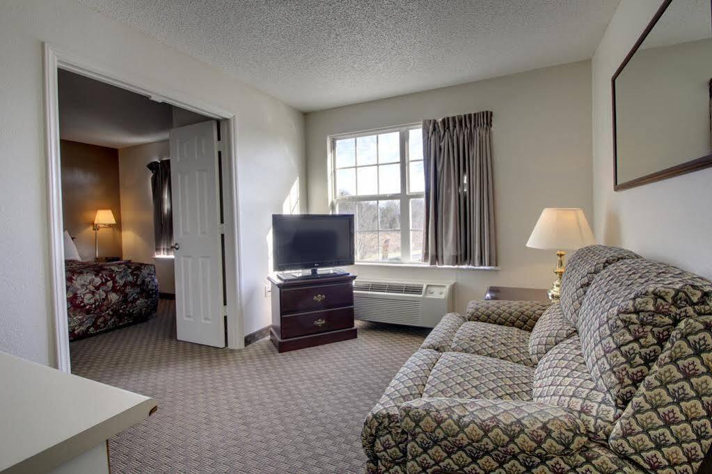 Intown Suites Extended Stay Greensboro Nc - Airport Kültér fotó